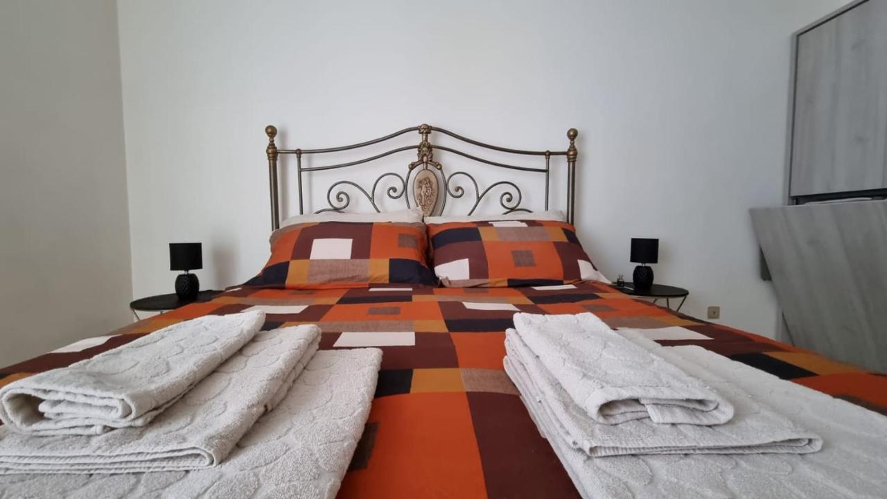Casa Bianca B&B Ostuni Bagian luar foto